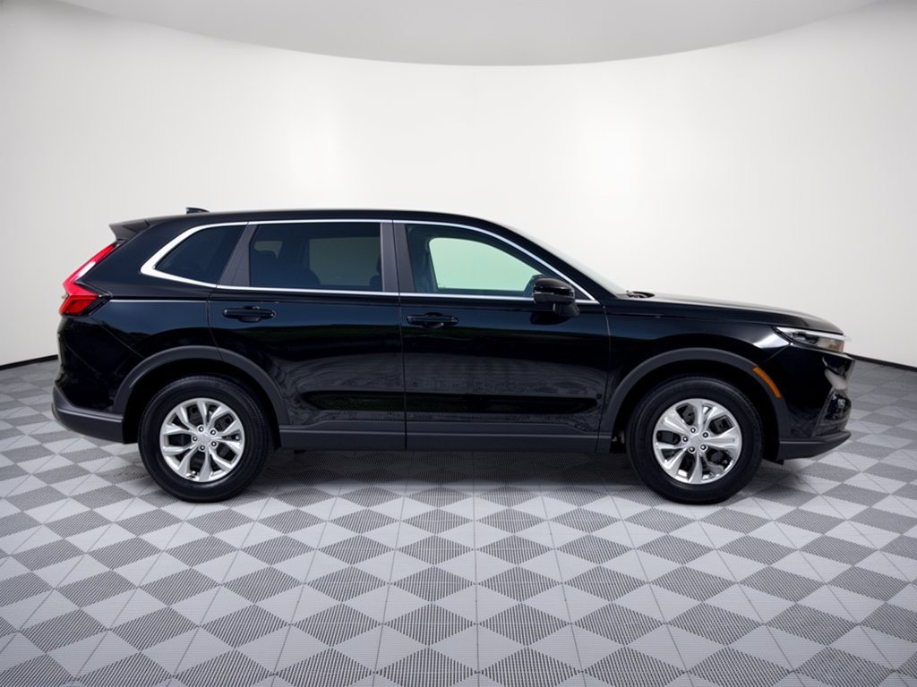 Used 2025 Honda CR-V LX image 8