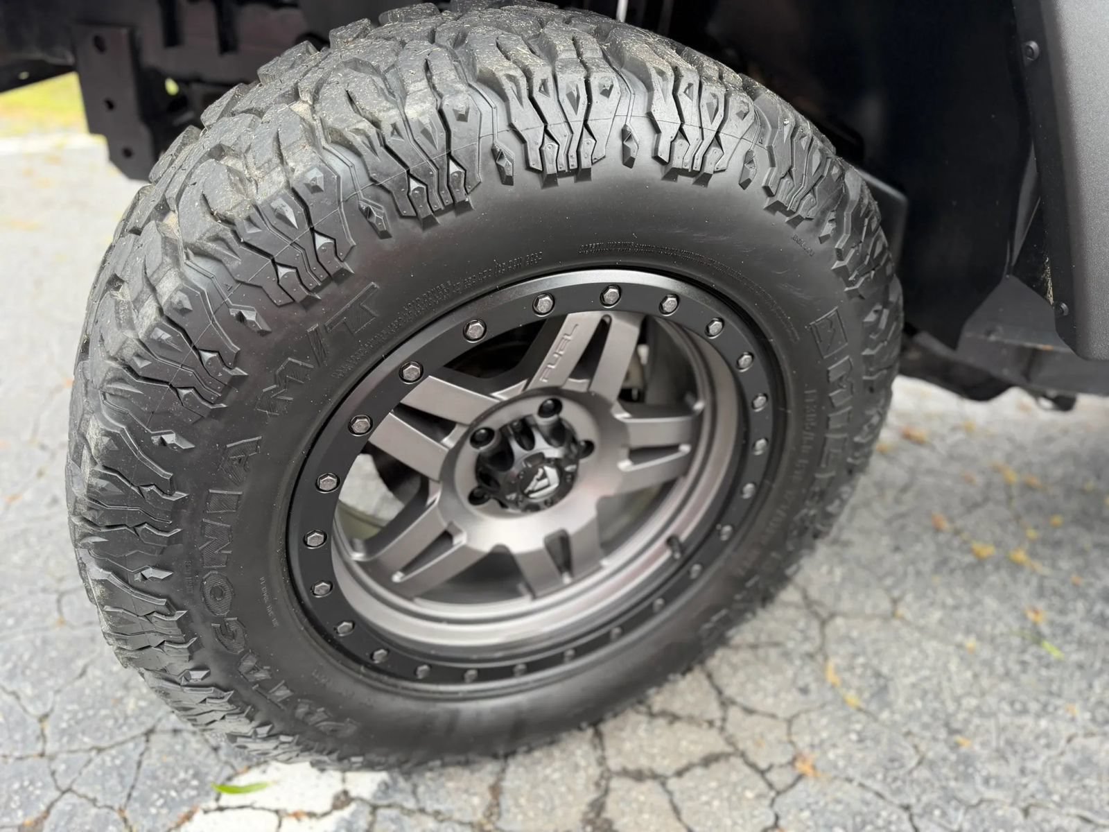 Used 2018 Jeep Wrangler Sport AWD/4WD image 16