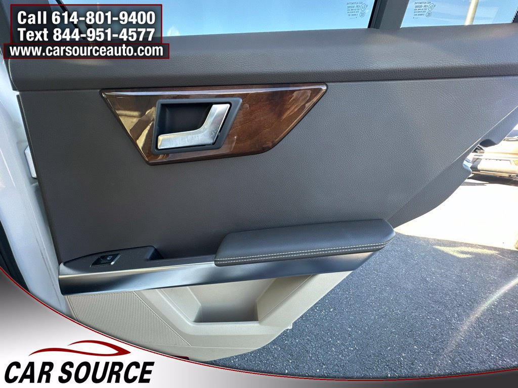 Used 2015 Mercedes-Benz GLK 350 4MATIC image 30