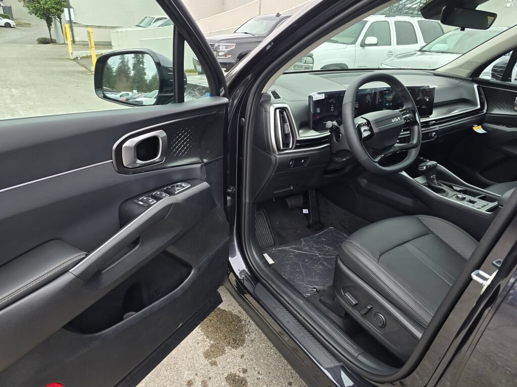 New 2026 Kia Sorento S w/ S Panoramic Sunroof Package FWD image 20