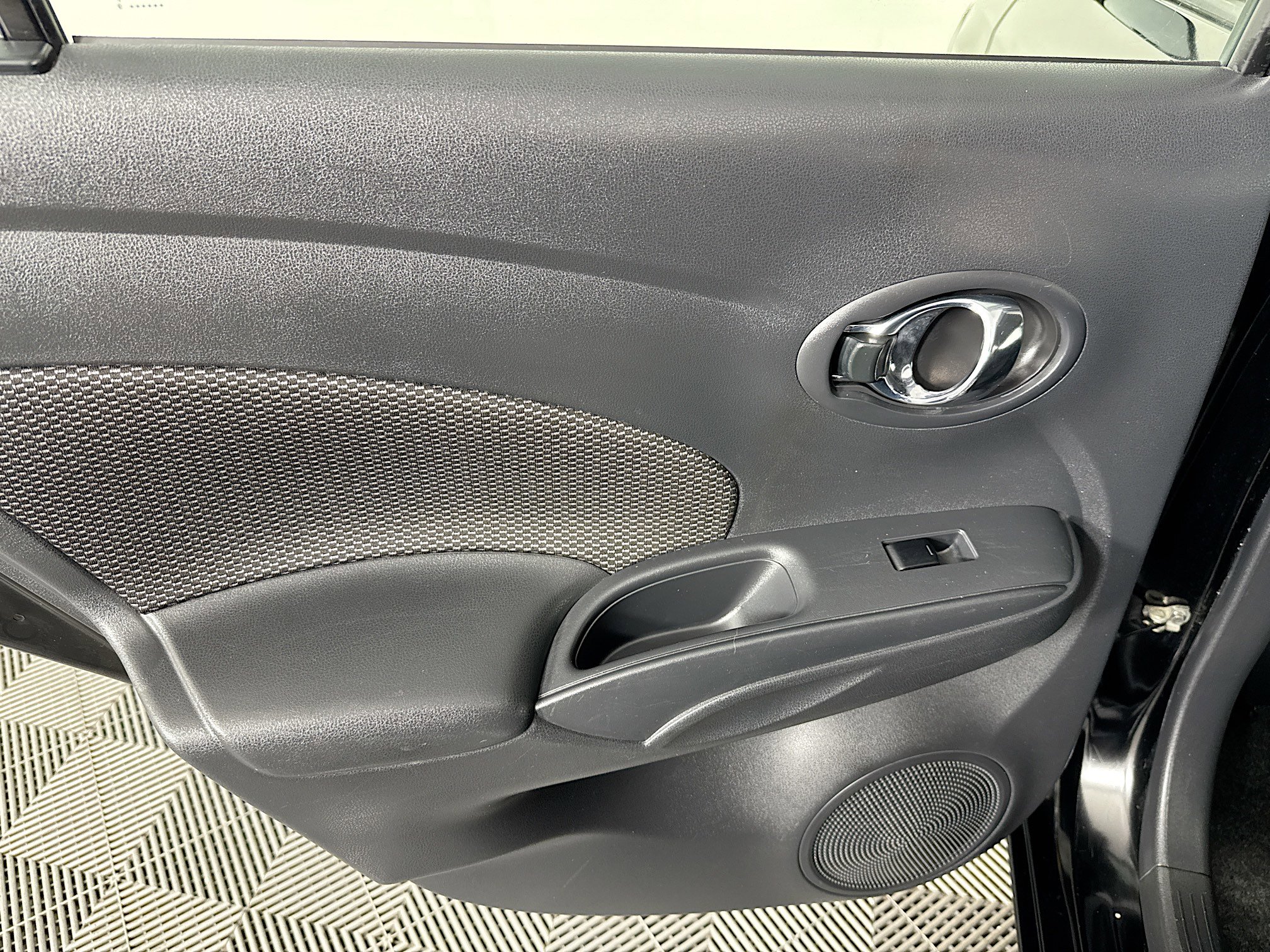 Used 2019 Nissan Versa SV image 24