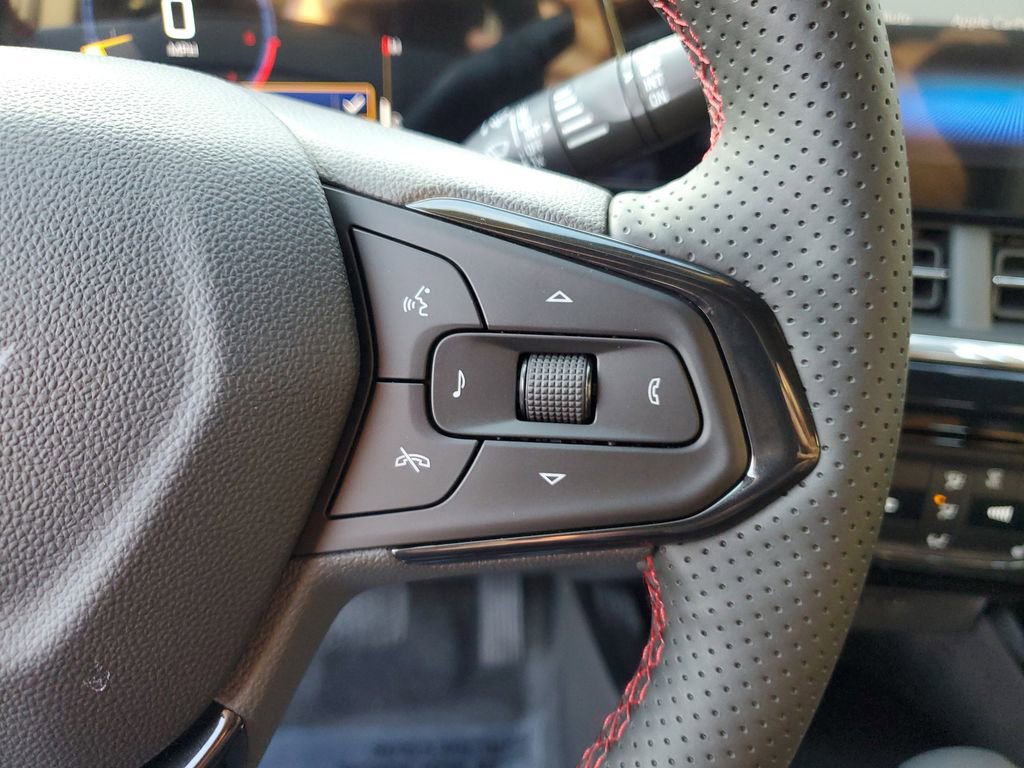 New 2026 Chevrolet Trax RS w/ Driver Confidence Package image 29