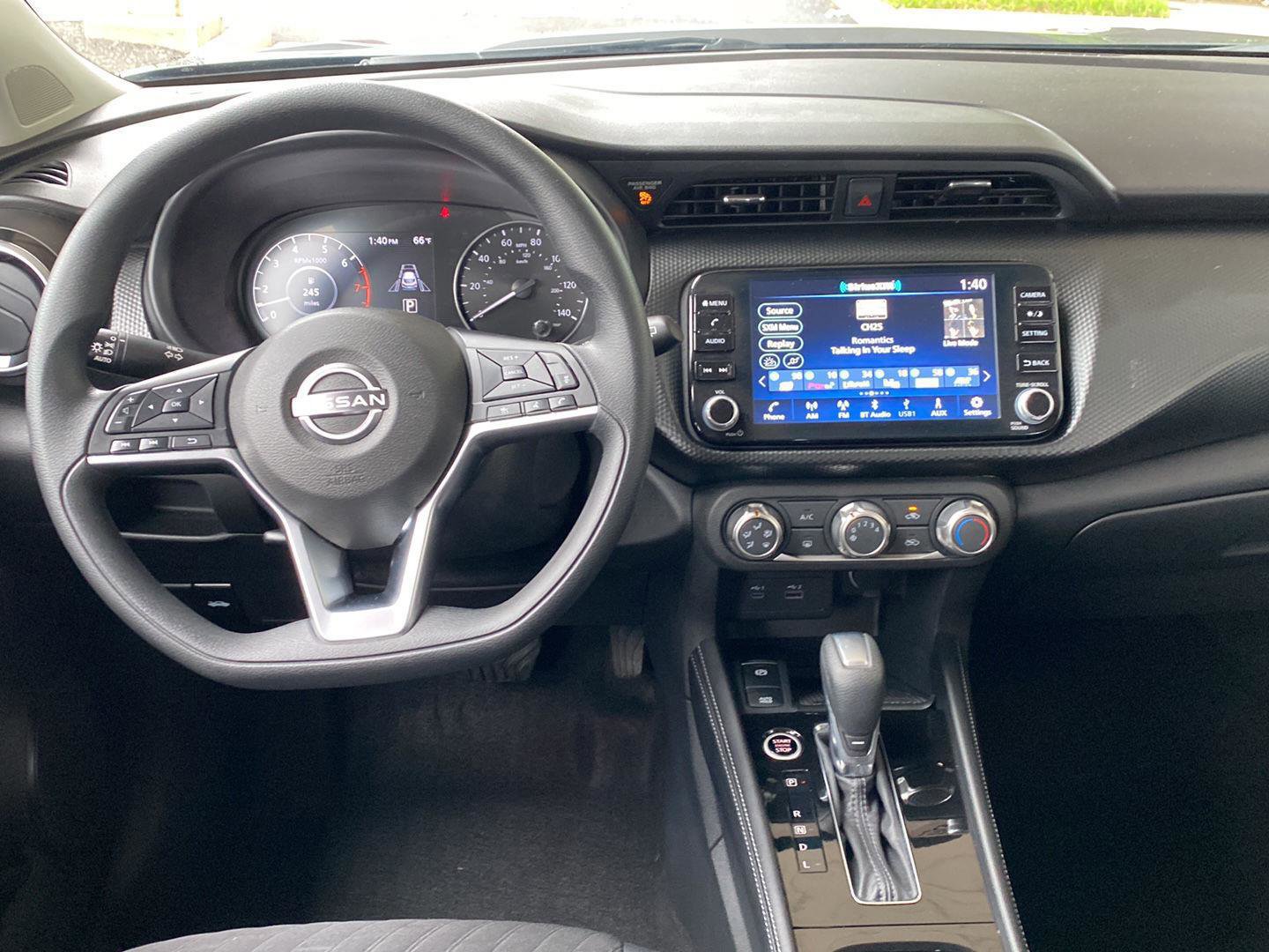 Certified 2023 Nissan Kicks SV FWD image 17