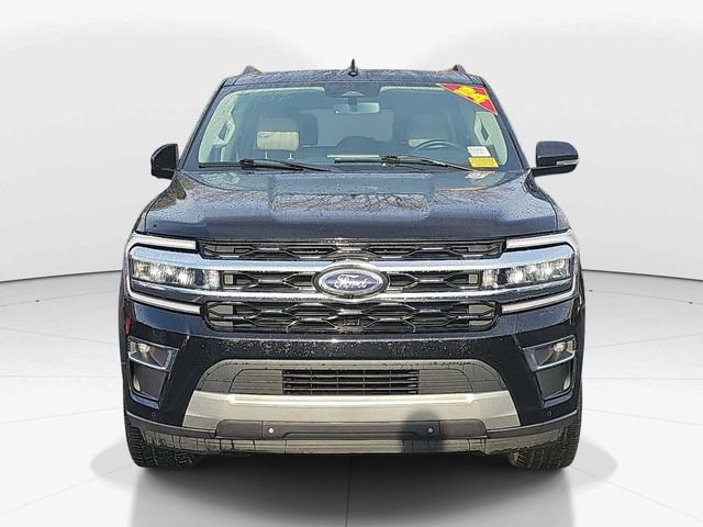 Used 2024 Ford Expedition Max Limited image 10