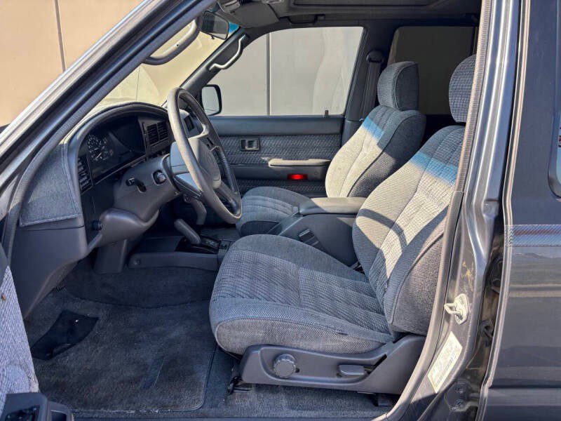 Used 1992 Toyota 4Runner SR5 AWD/4WD image 7