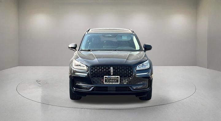 New 2025 Lincoln Corsair Grand Touring w/ Jet Appearance Package AWD/4WD image 2