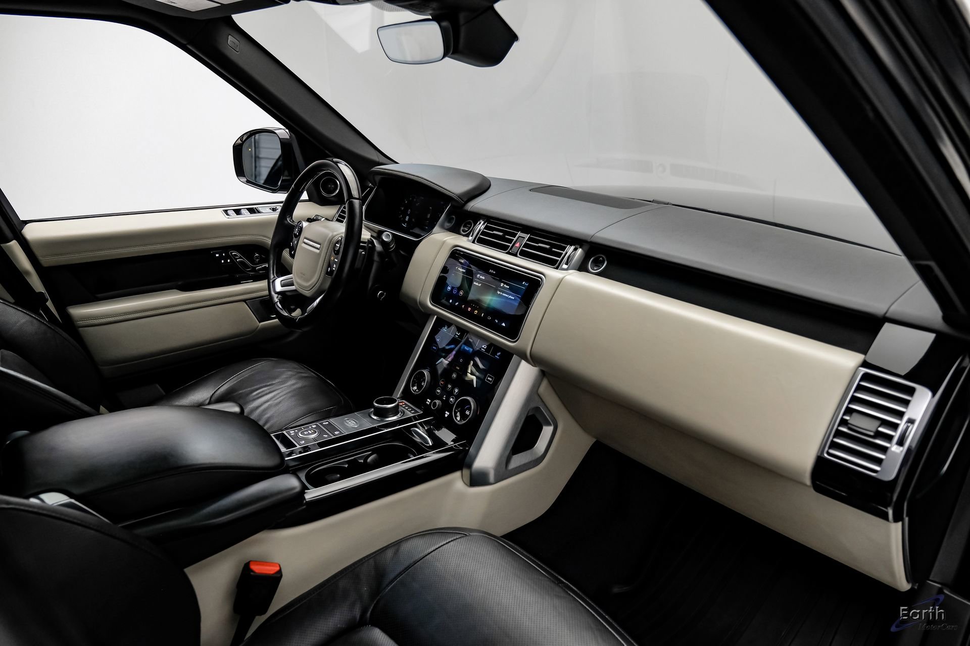 Used 2022 Land Rover Range Rover Westminster Edition image 45