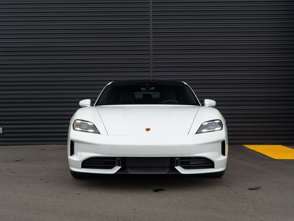 New 2026 Porsche Taycan image 6