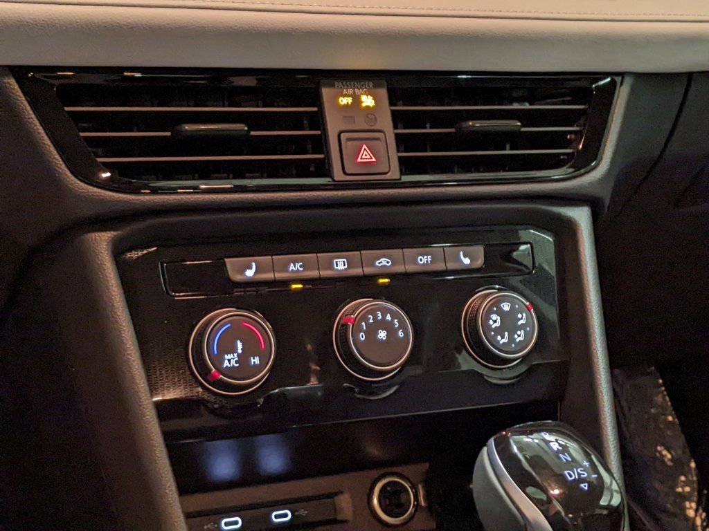 New 2026 Volkswagen Taos S image 17