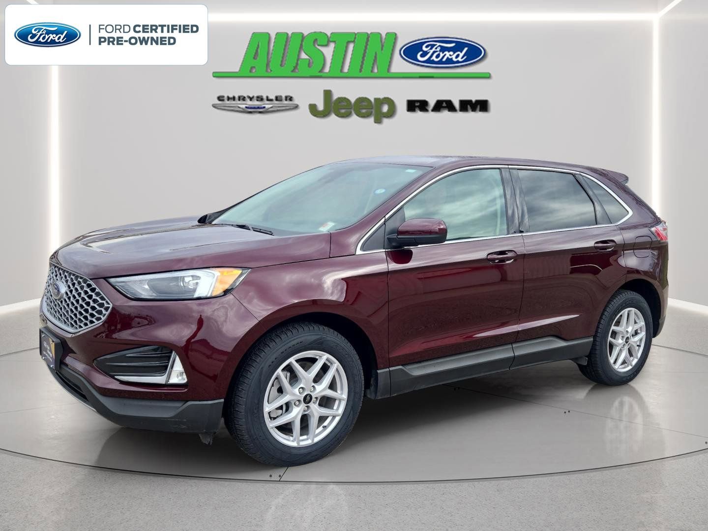 Certified 2024 Ford Edge SEL w/ Convenience Package AWD/4WD image 9