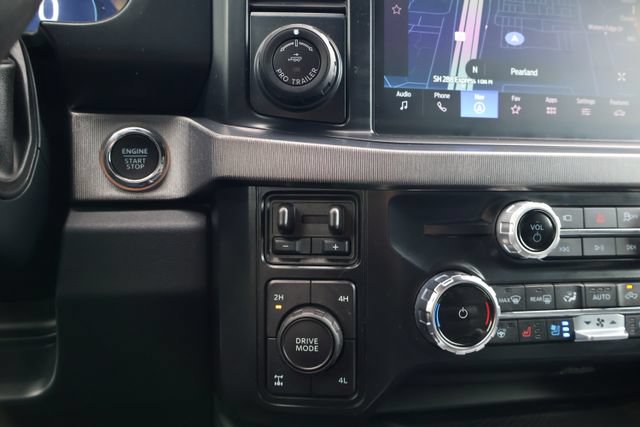 Used 2025 Ford F350 Platinum AWD/4WD image 14