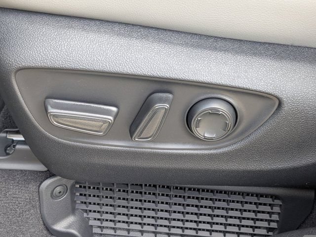New 2026 Toyota Sienna XLE FWD image 21