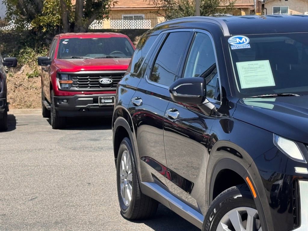 Used 2023 Hyundai Palisade SEL FWD image 5