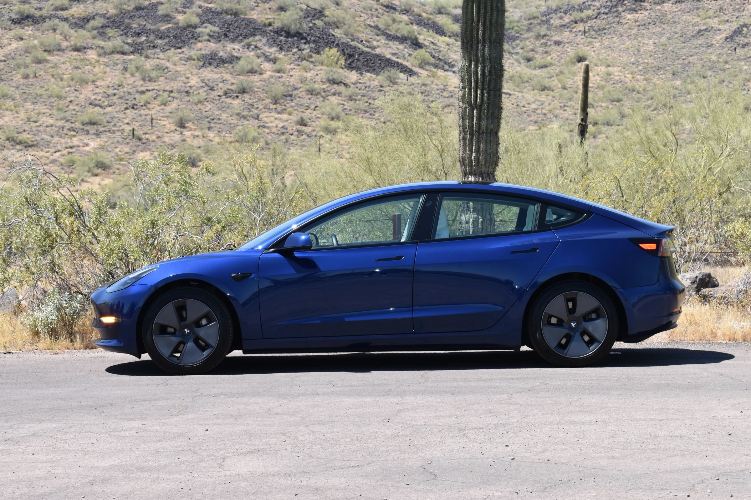 Used 2023 Tesla Model 3 Long Range AWD/4WD image 5