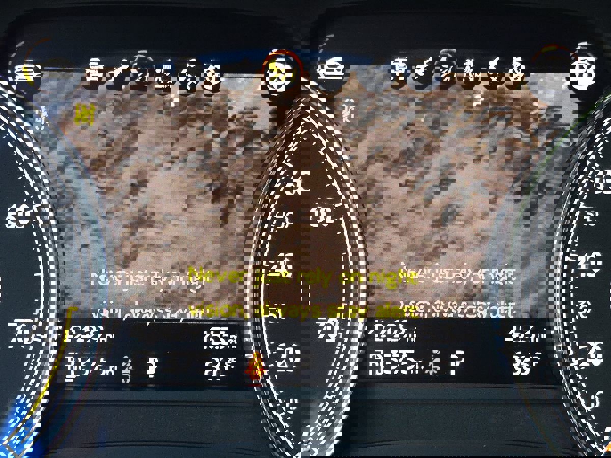 Used 2020 Bentley Bentayga Design Series image 40