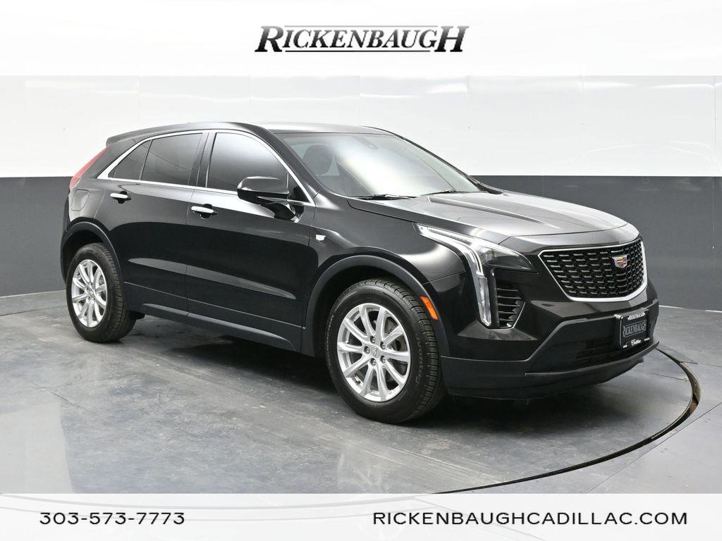 Used 2019 Cadillac XT4 Luxury w/ Cold Weather Package image 1