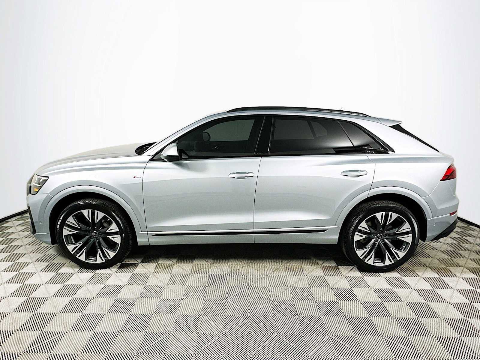 New 2025 Audi Q8 Prestige image 4