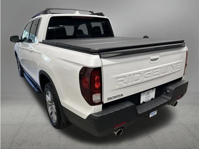 Certified 2025 Honda Ridgeline RTL image 4