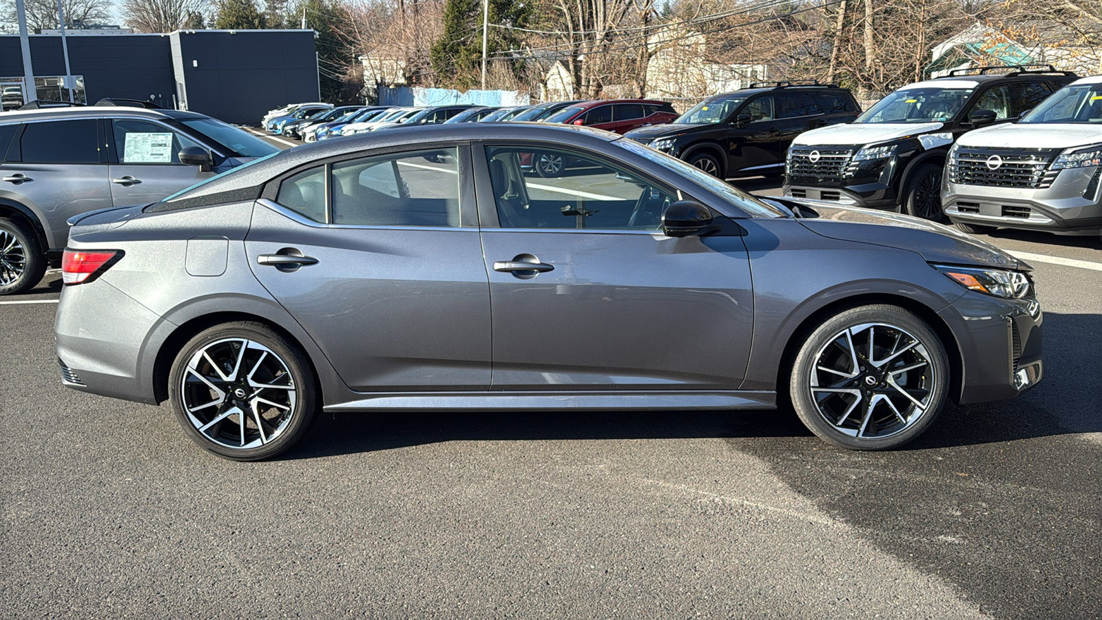 Certified 2024 Nissan Sentra SR w/ SR Premium Package image 25