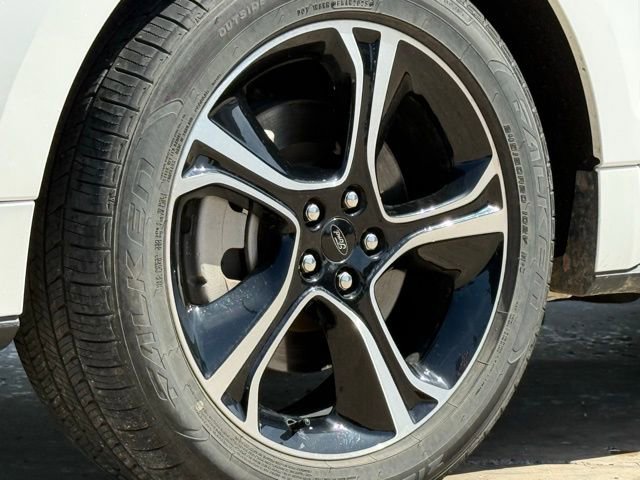 Used 2023 Ford Edge ST AWD/4WD image 12