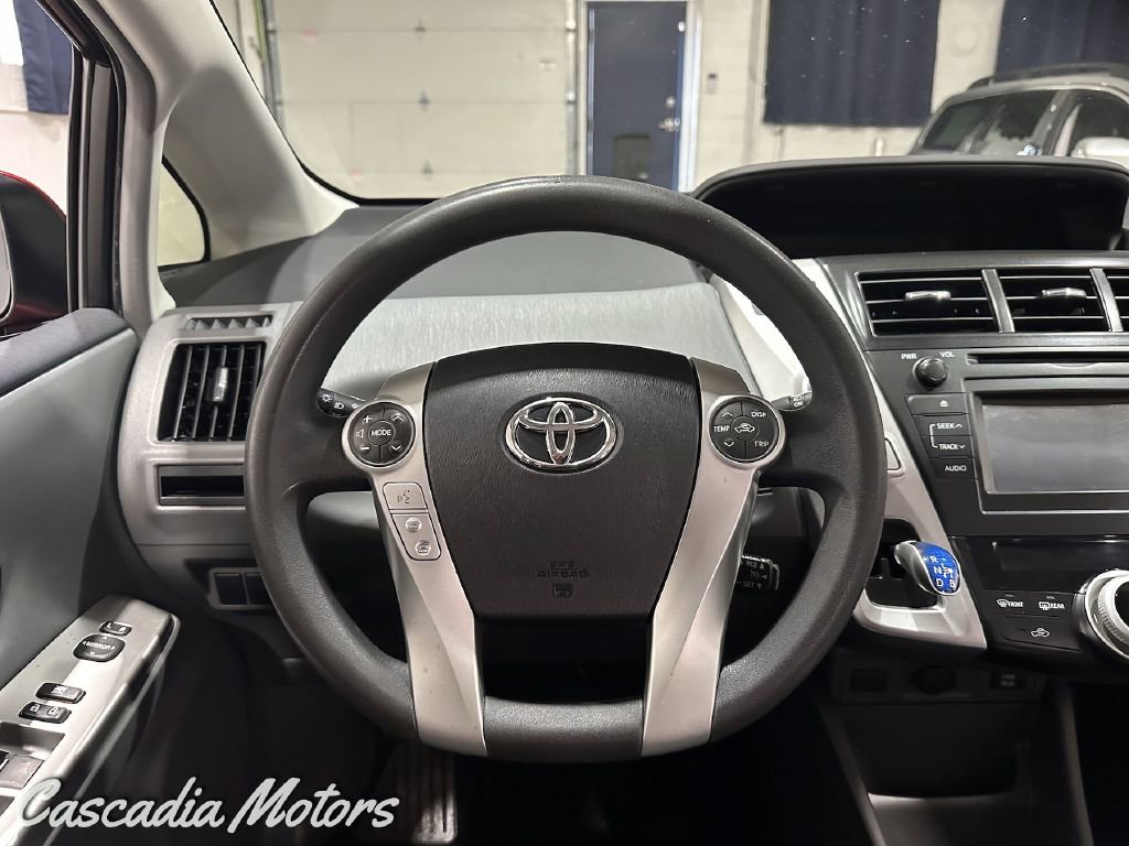Used 2012 Toyota Prius V Three image 34