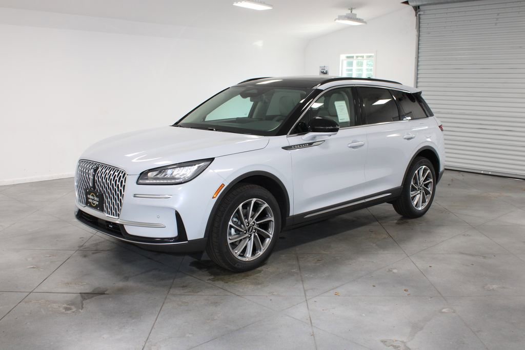 New 2026 Lincoln Corsair Premiere image 3