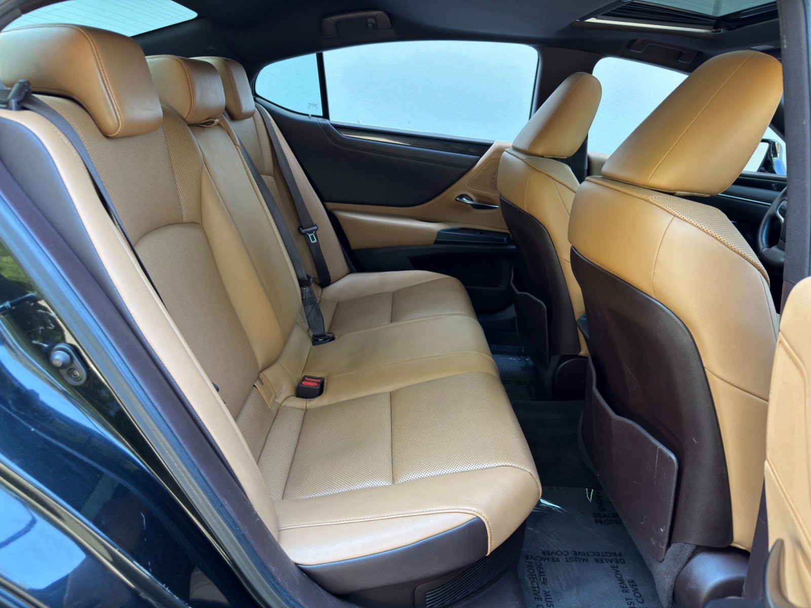 Used 2020 Lexus ES 300h FWD image 36