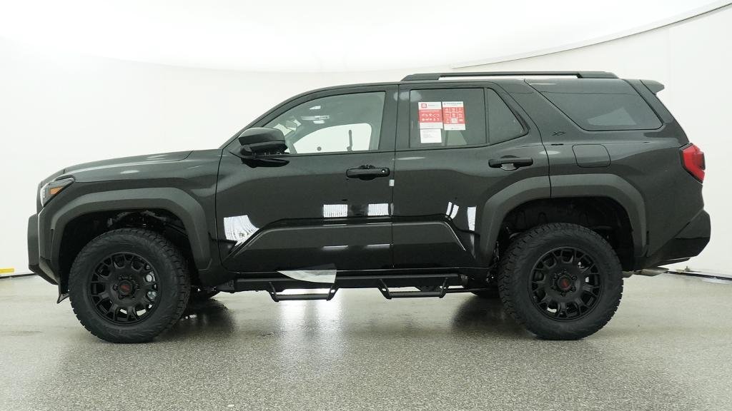 New 2026 Toyota 4Runner SR5 AWD/4WD image 2