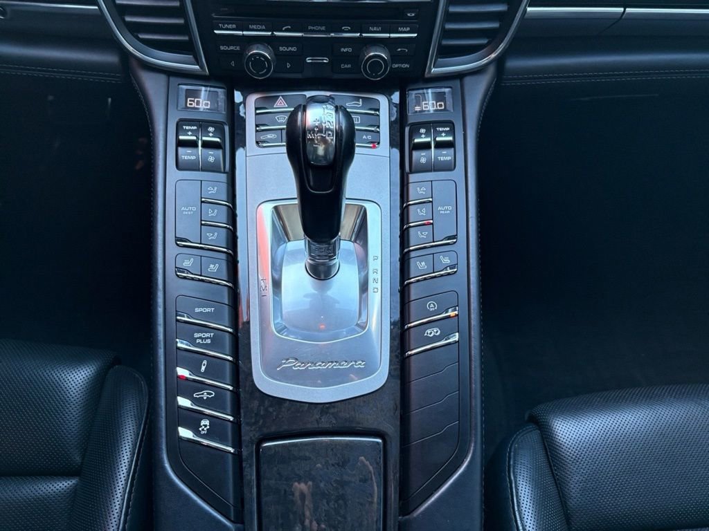 Used 2015 Porsche Panamera Turbo S image 12