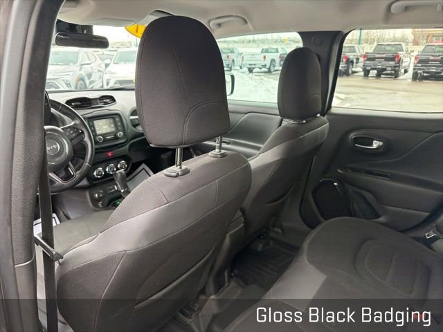 Used 2017 Jeep Renegade Altitude w/ Safety & Security Group (ALP) image 25