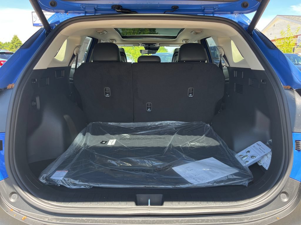 New 2026 Kia Sportage EX w/ EX Panorama Roof Package FWD image 36