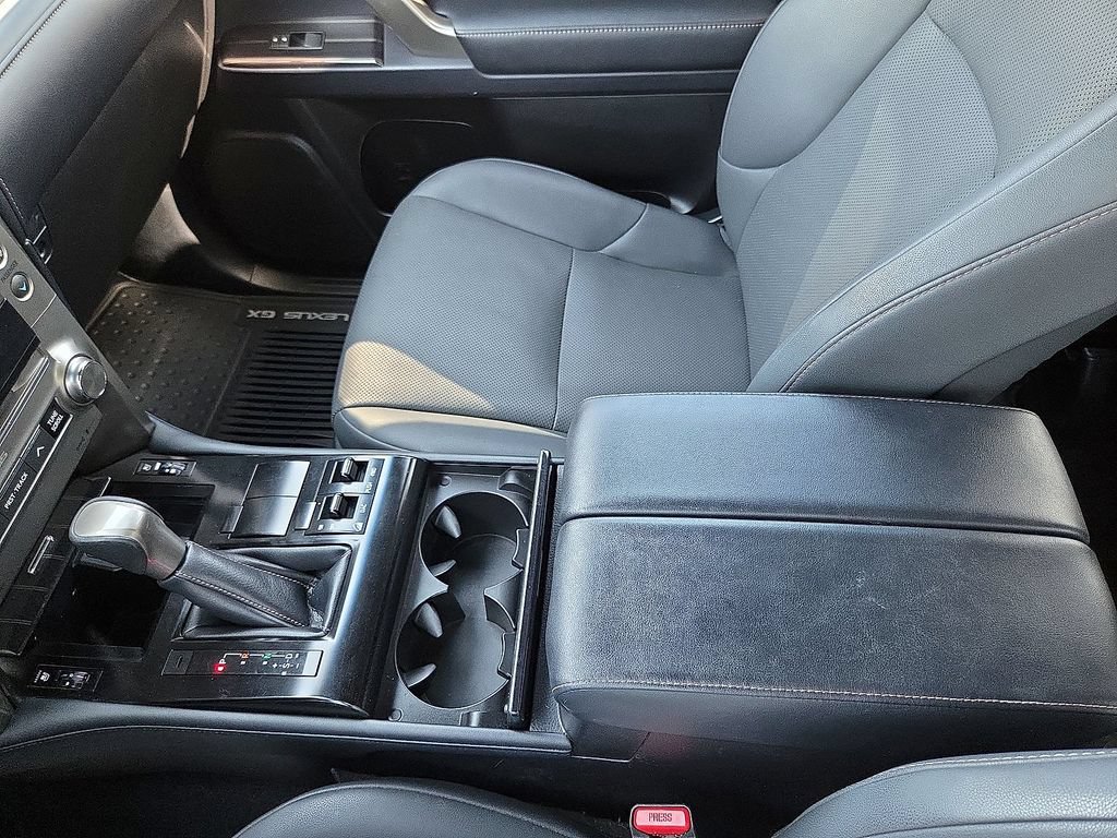 Used 2021 Lexus GX 460 Premium w/ Premium Package AWD/4WD image 22