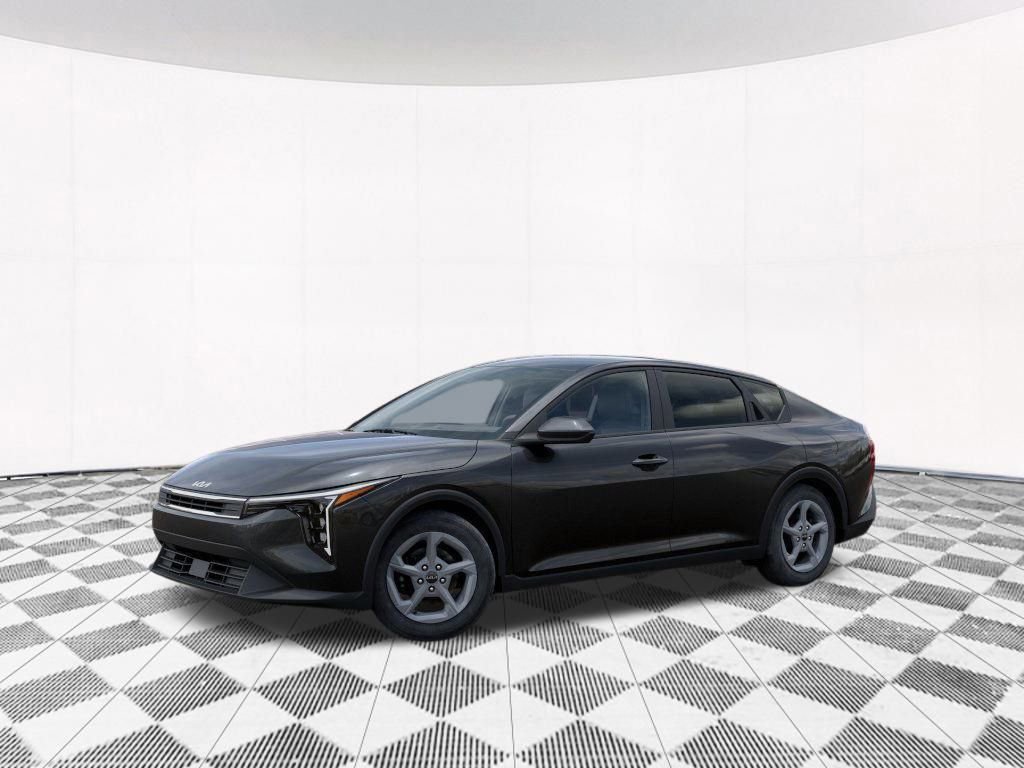 Used 2025 Kia K4 LXS image 4