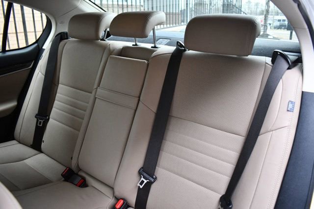 Used 2017 Lexus GS 350 image 32