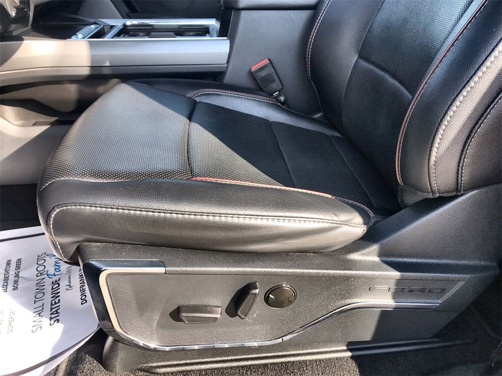 Used 2023 Ford F250 Lariat w/ Lariat Ultimate Package image 12