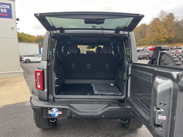 New 2025 Ford Bronco Badlands w/ Sasquatch Package AWD/4WD image 36