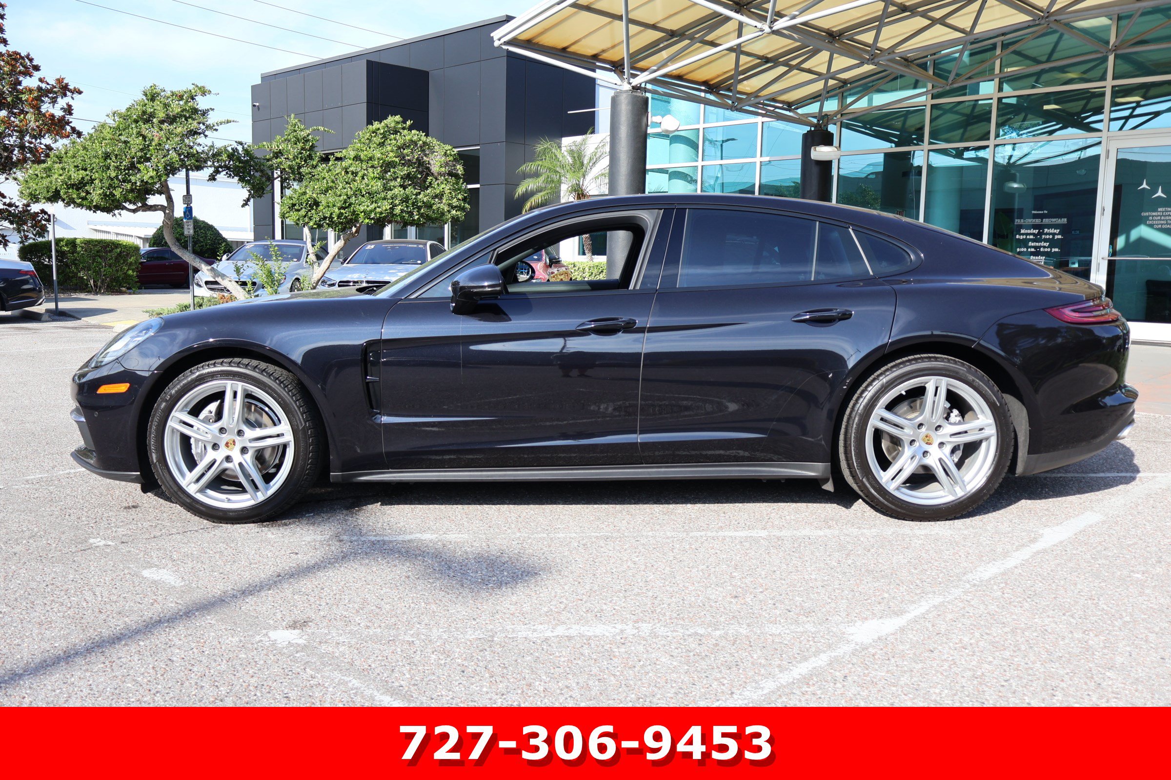 Used 2018 Porsche Panamera 4 AWD/4WD image 6