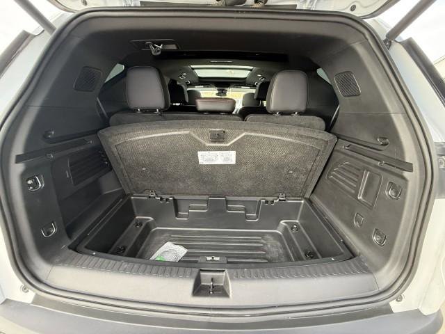 Used 2025 Chevrolet Traverse Z71 w/ Driver Confidence Package image 34