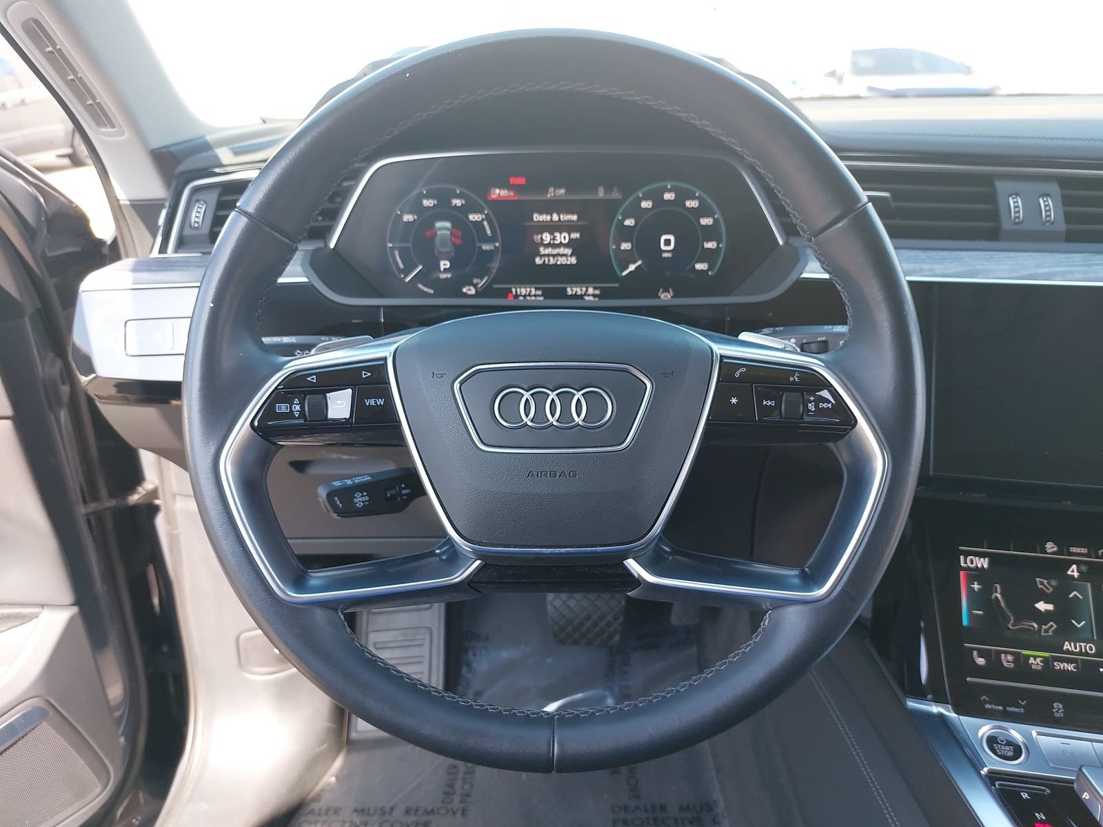 Used 2024 Audi Q8 e-tron Premium Plus w/ Premium Plus Package AWD/4WD image 18