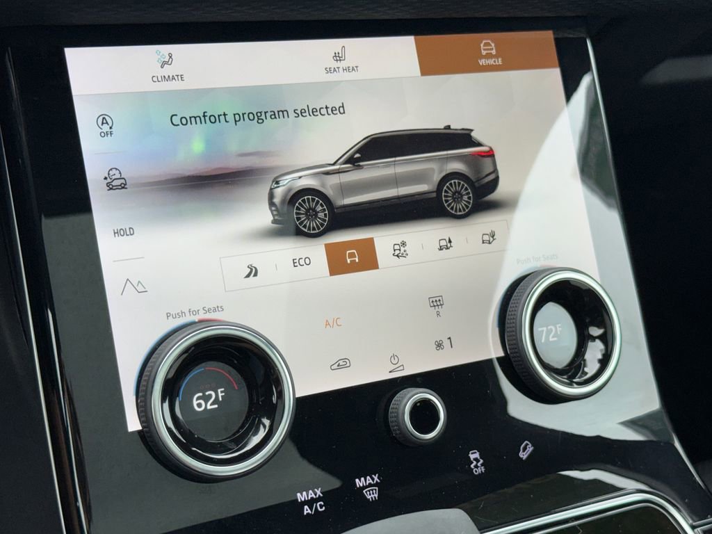 Used 2023 Land Rover Range Rover Velar R-Dynamic S image 22