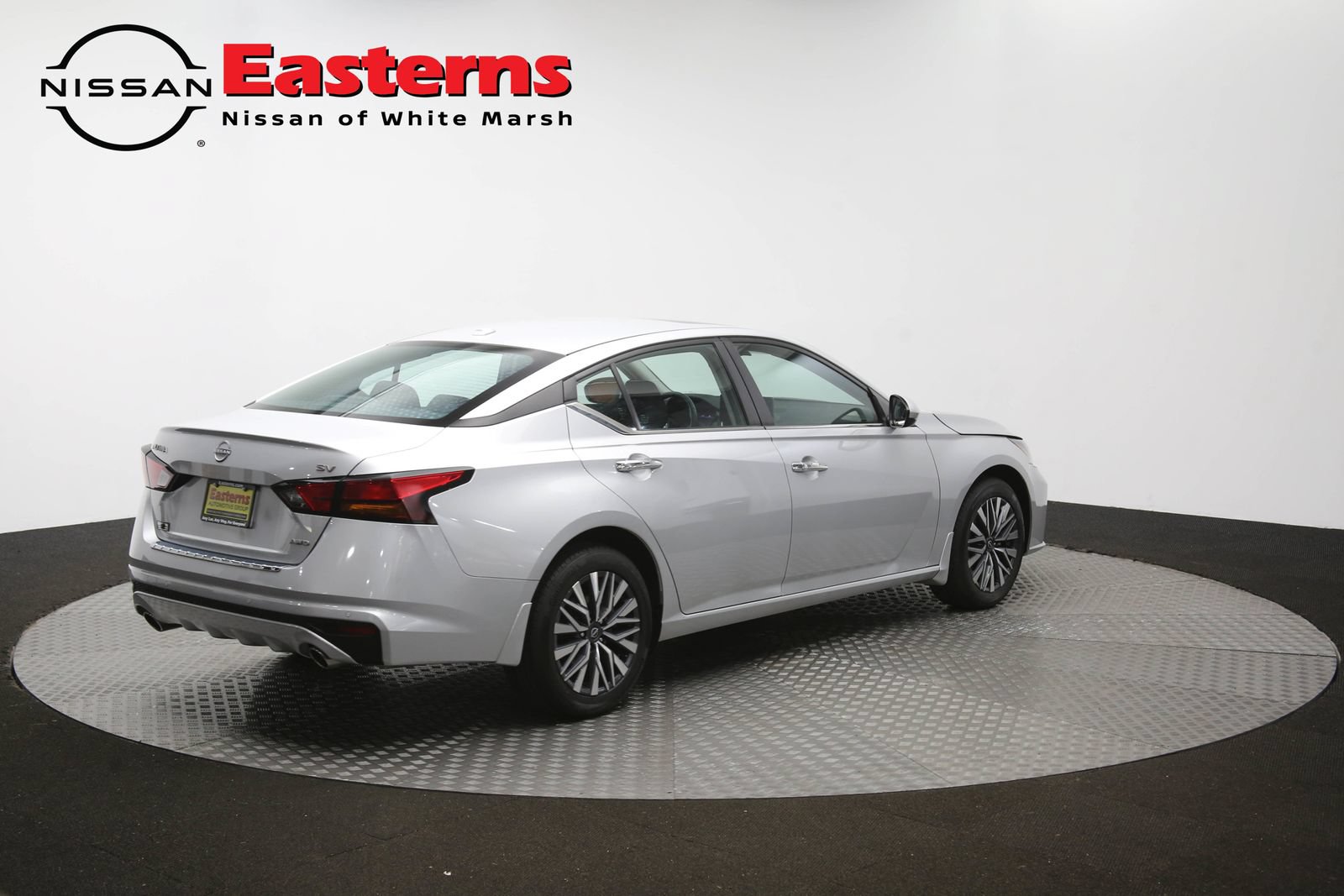 Used 2023 Nissan Altima 2.5 SV w/ SV Premium Package AWD/4WD image 42