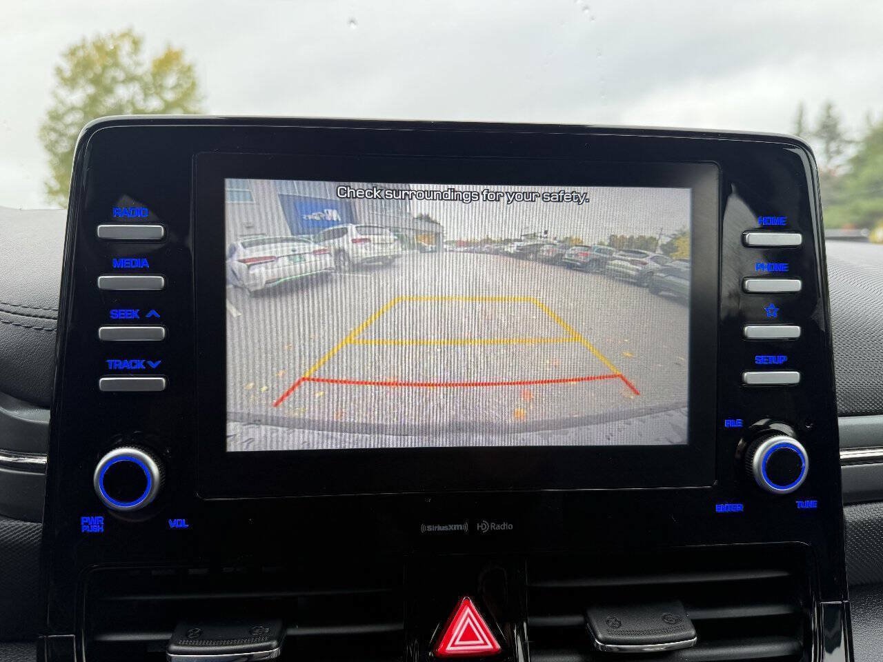 Used 2020 Hyundai Ioniq SEL FWD image 22