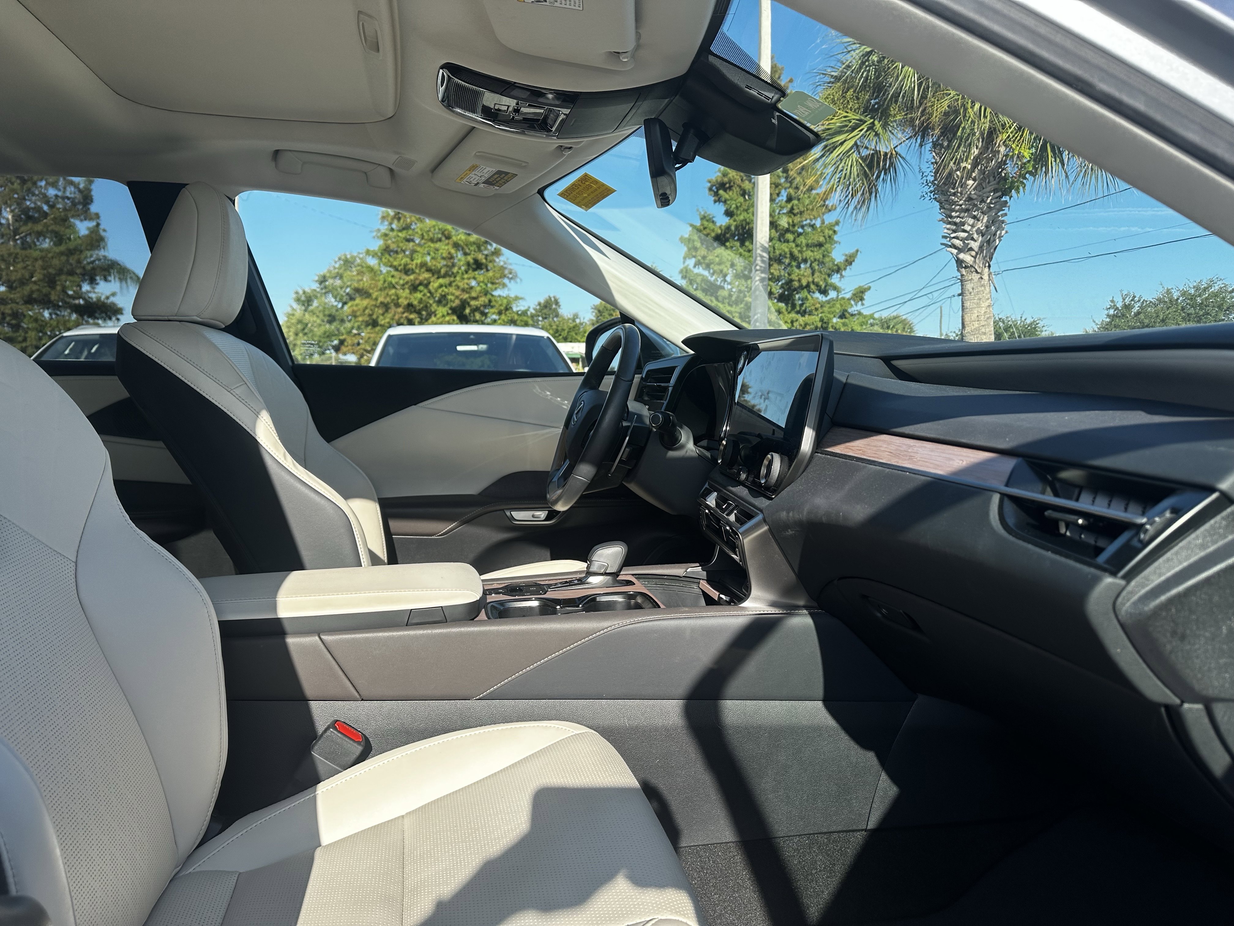 Used 2023 Lexus RX 350 Premium Plus image 6