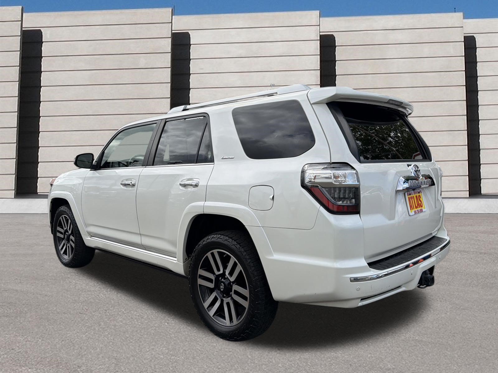 Used 2018 Toyota 4Runner Limited AWD/4WD image 3