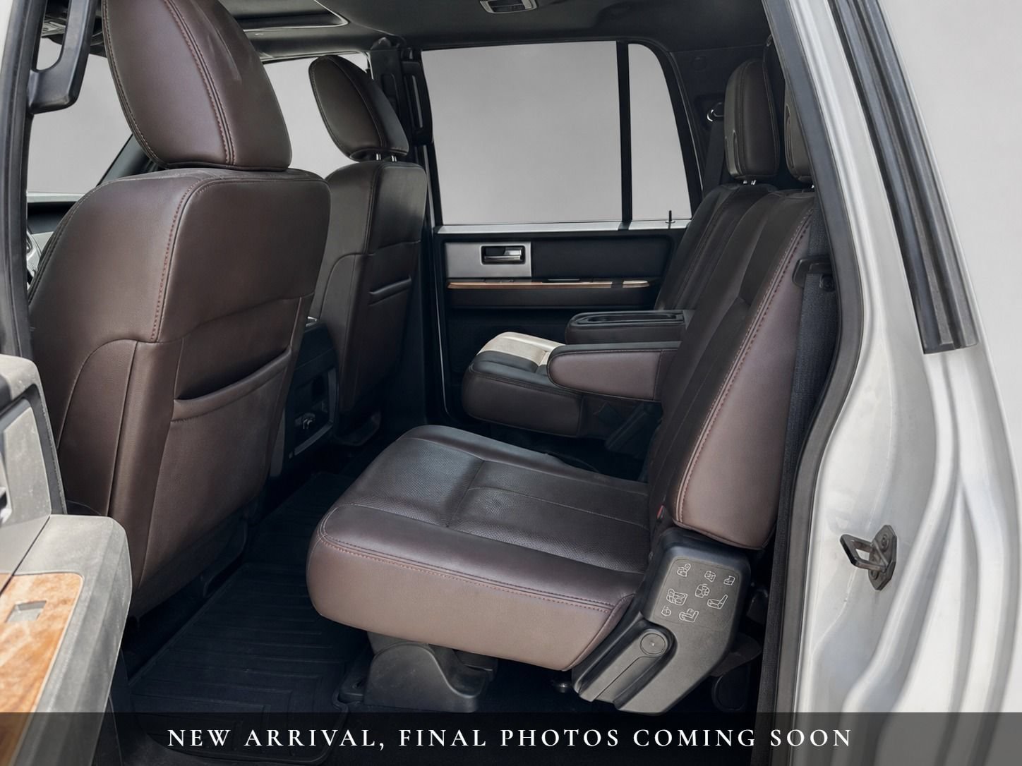 Used 2017 Ford Expedition EL King Ranch RWD image 6