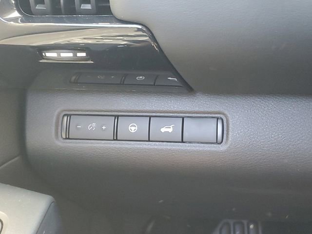 New 2026 Nissan Pathfinder SV image 20