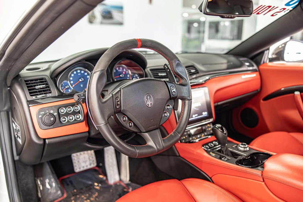 Used 2018 Maserati GranTurismo Sport image 16