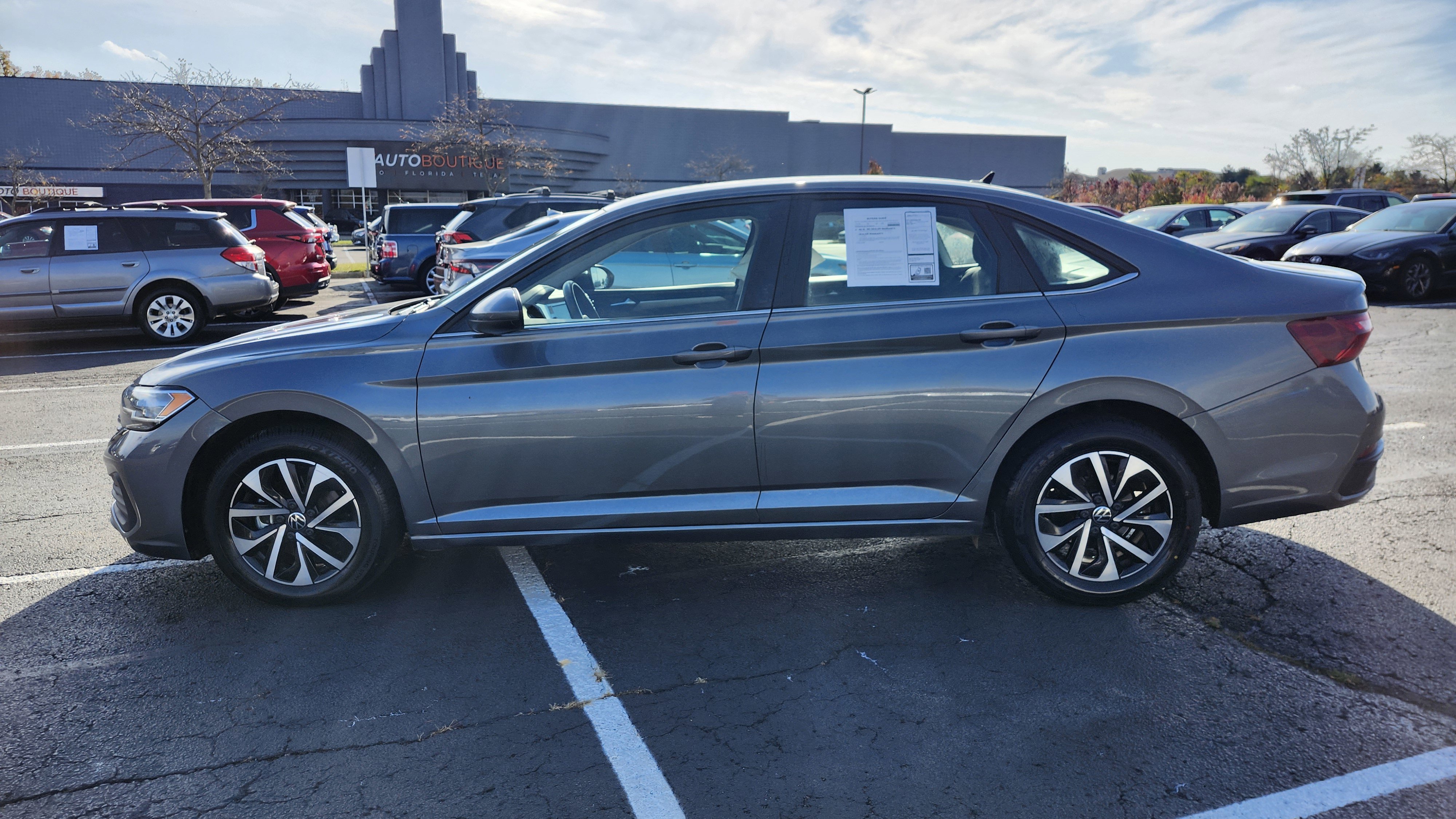 Used 2024 Volkswagen Jetta S image 8