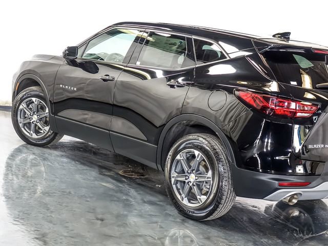 Certified 2023 Chevrolet Blazer LT w/ Driver Confidence Package image 11