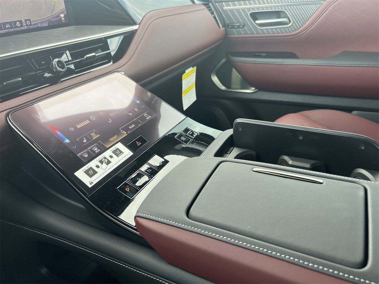 New 2026 INFINITI QX80 Autograph image 16